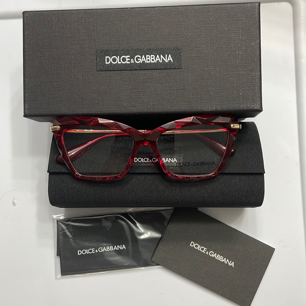 Dolce & Gabbana
DG5025 Faced Stones 3147